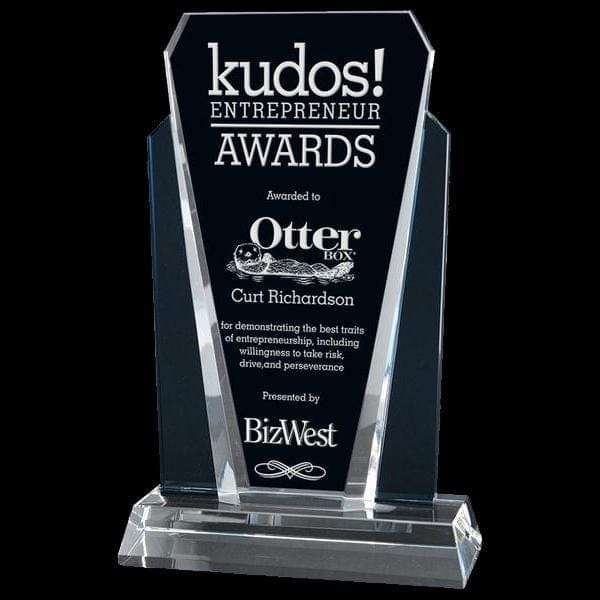 Rockefeller crystal award 7 1/8–10 inch